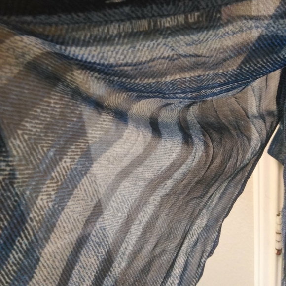 Nygard Tunic - Picture 6 of 6